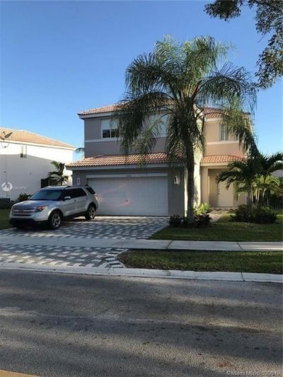 4360 Dogwood Circle, Weston, FL 33331 Photo