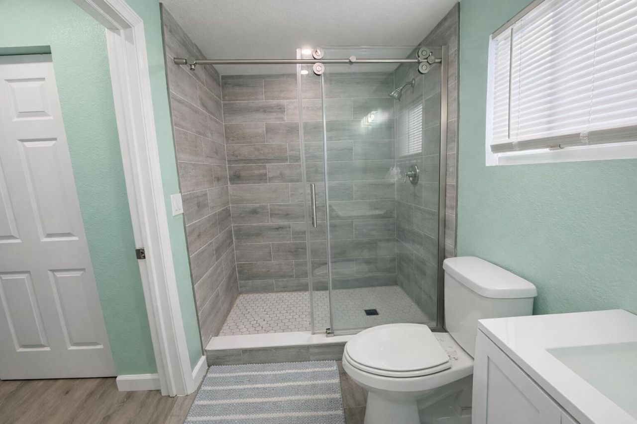 1381 W 1st Street, Riviera Beach, FL 33404 Photo