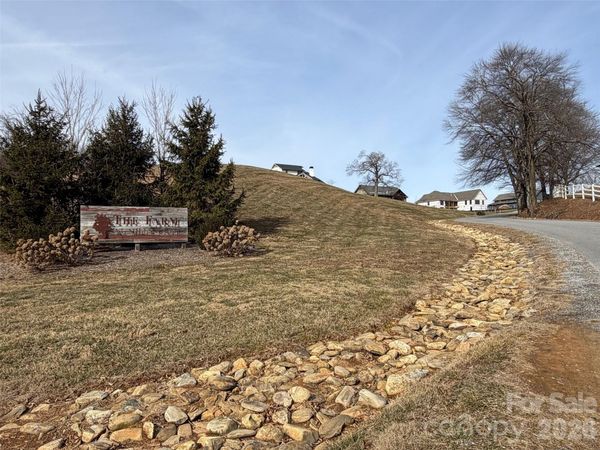 0000 Majestic Ridge Road, Mills River, NC 28759