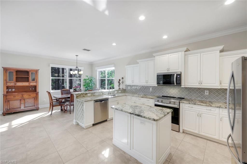 25295 Catskill Dr, Bonita Springs, FL 34135 Photo