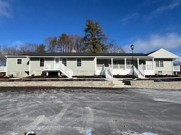 135 Cooper Road, Unit 3, Fishkill, NY 12524