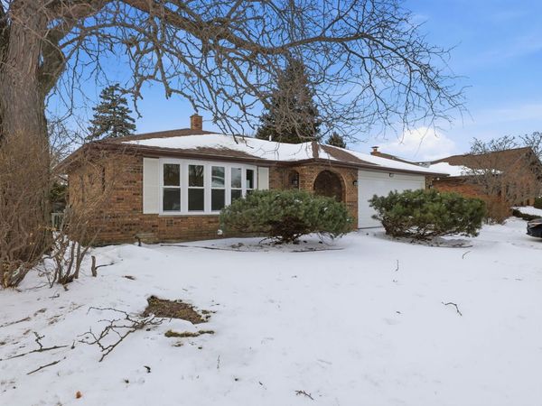 15606 Hollyhock Court, Orland Park, IL 60462