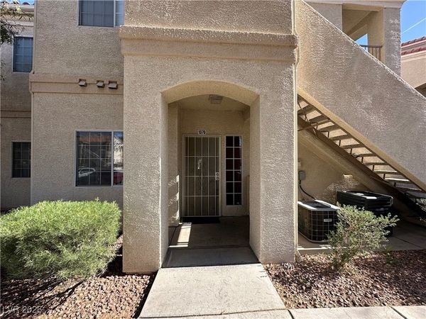 1881 W Alexander Road, Unit 1070, North Las Vegas, NV 89032