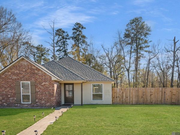 12236 Creekside Ave, Walker, LA 70785