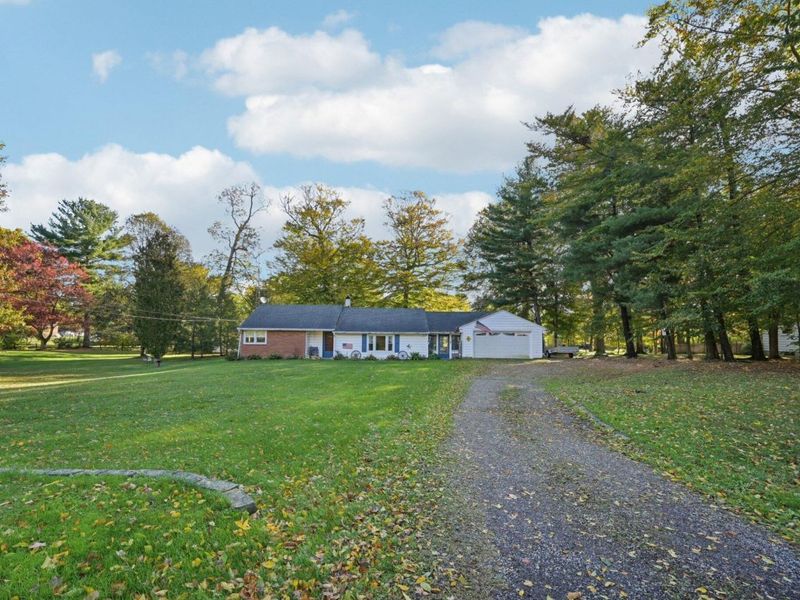 175 Maple Lane , Ontario, OH 44906 Photo 2