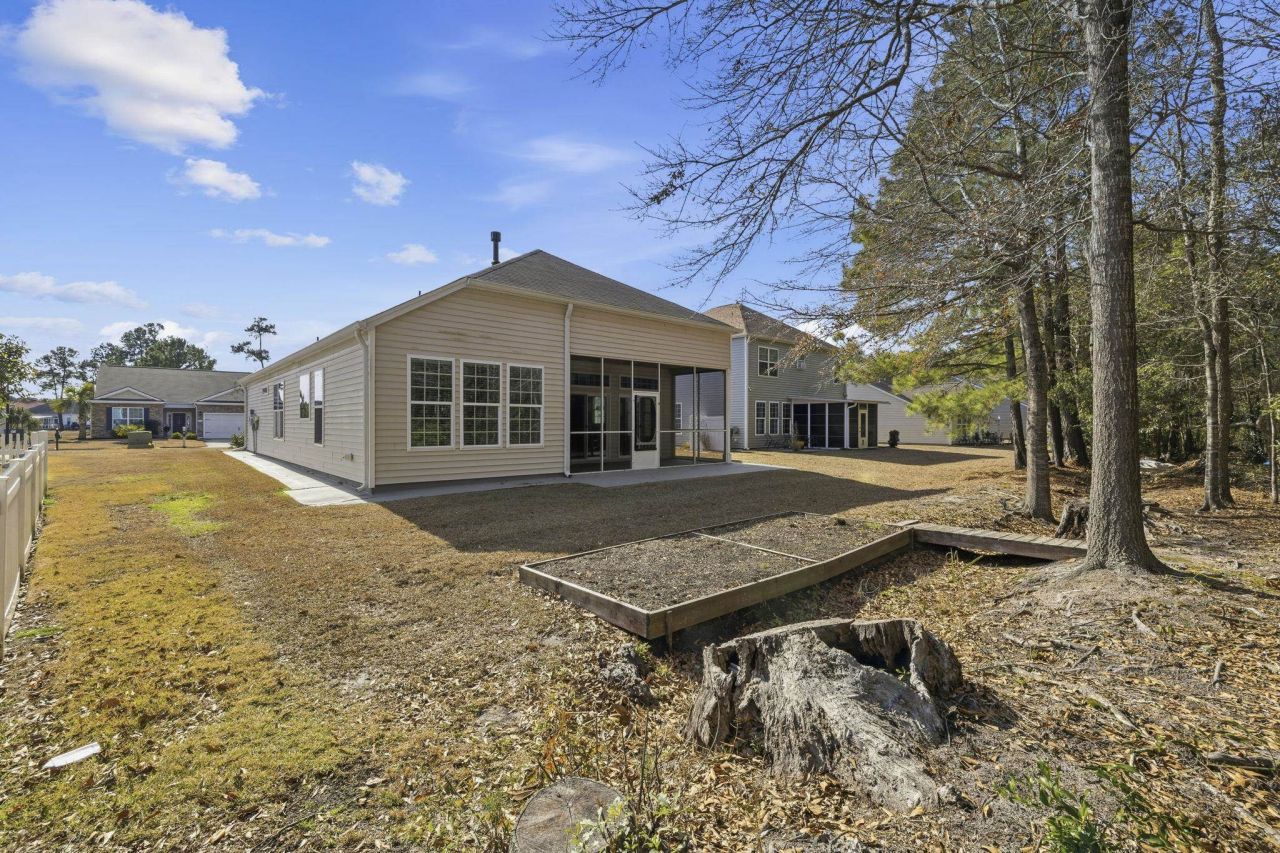 250 Carolina Crossing Blvd. Photo 31