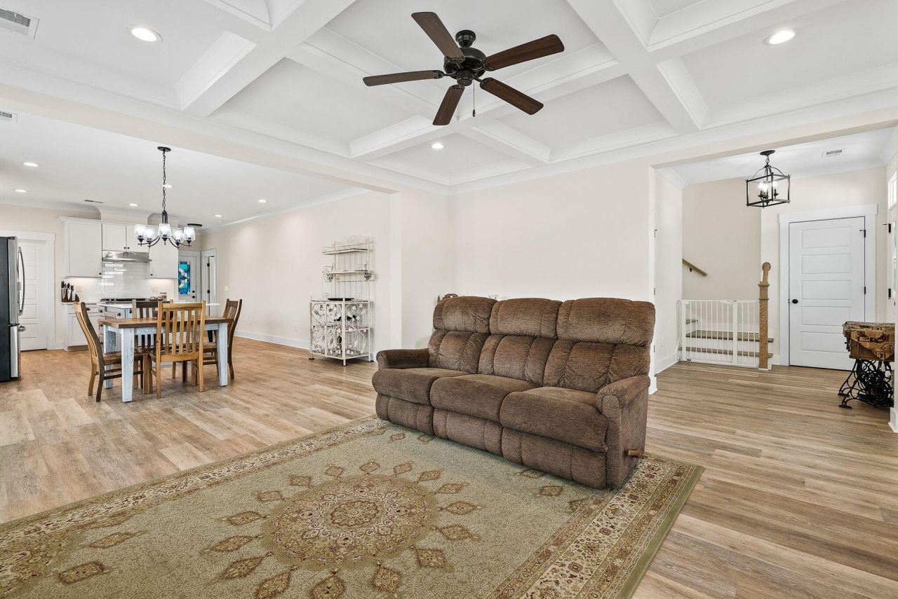 1891 Brittlebush Lane Photo 12