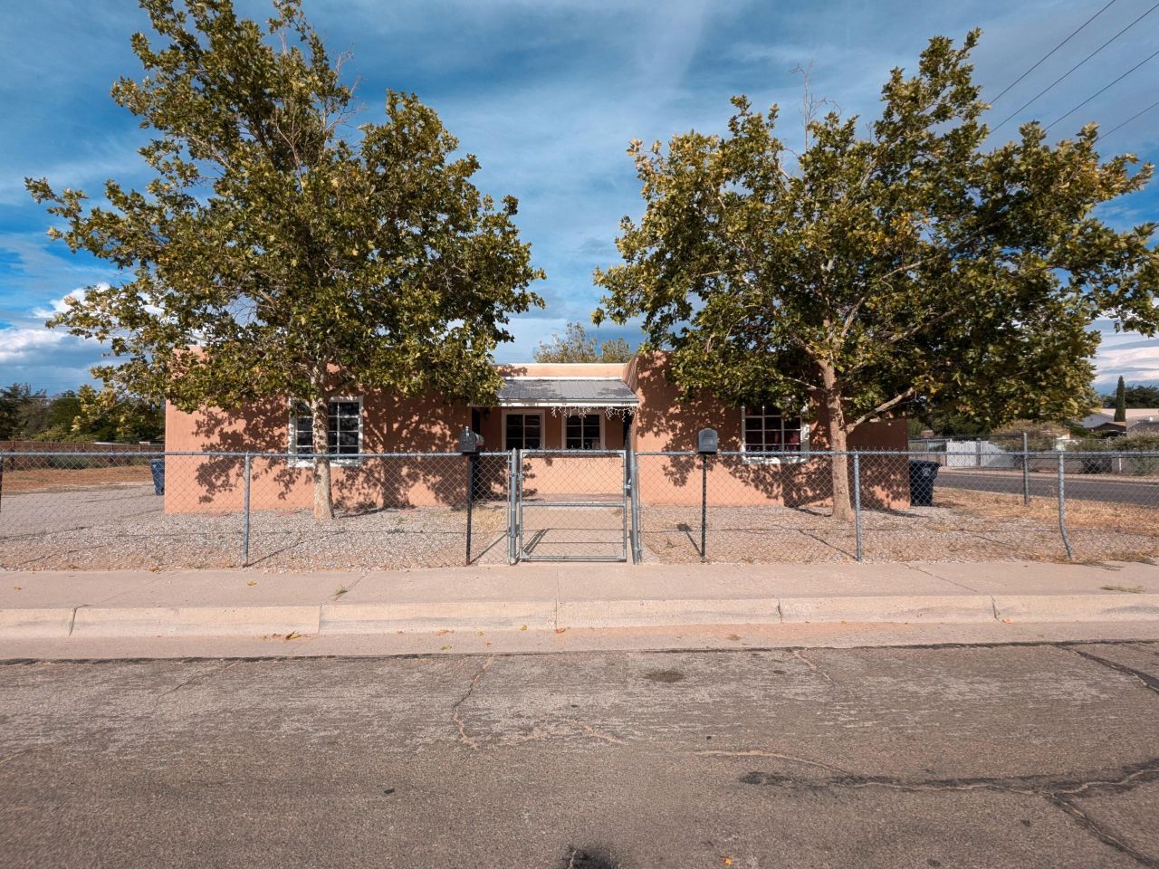 400 63rd Street NW Albuquerque, NM 87105