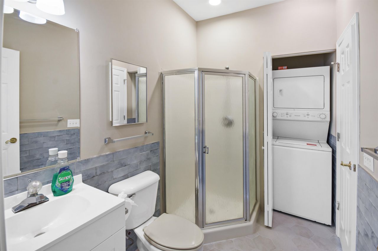 3923 Gladiola Ct. Photo 14