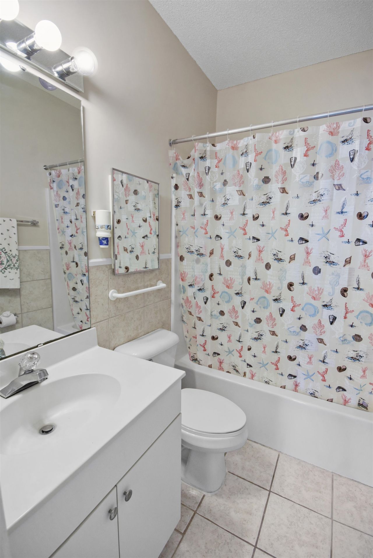 3923 Gladiola Ct. Photo 17