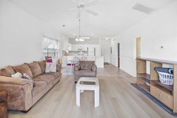 3923 Gladiola Ct. photo 4