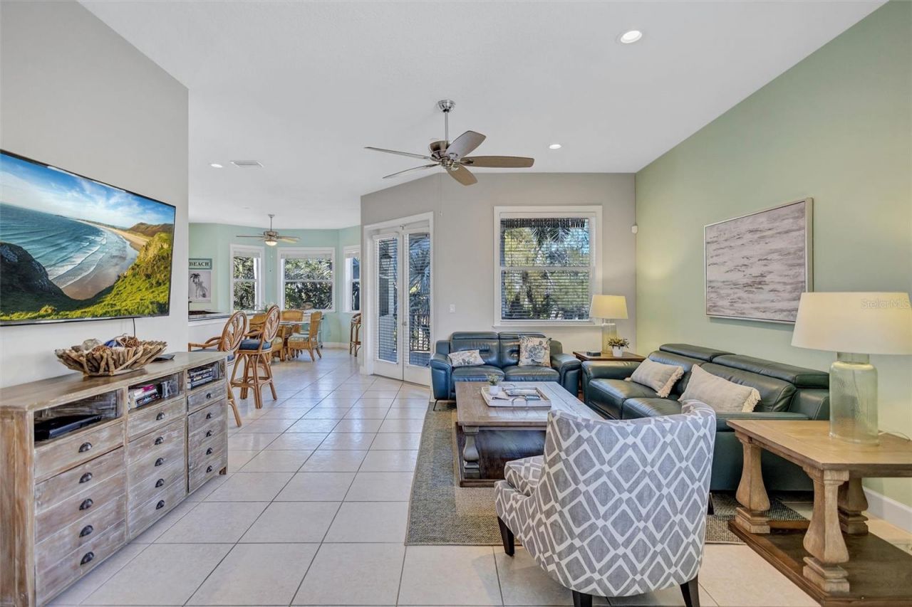436 Canal Road, Unit A, Sarasota, FL 34242 Photo