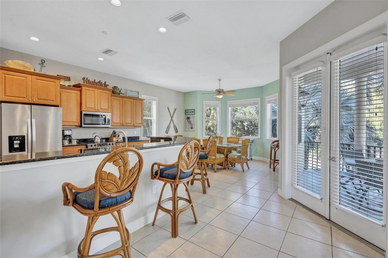 436 Canal Road, Unit A, Sarasota, FL 34242 Photo