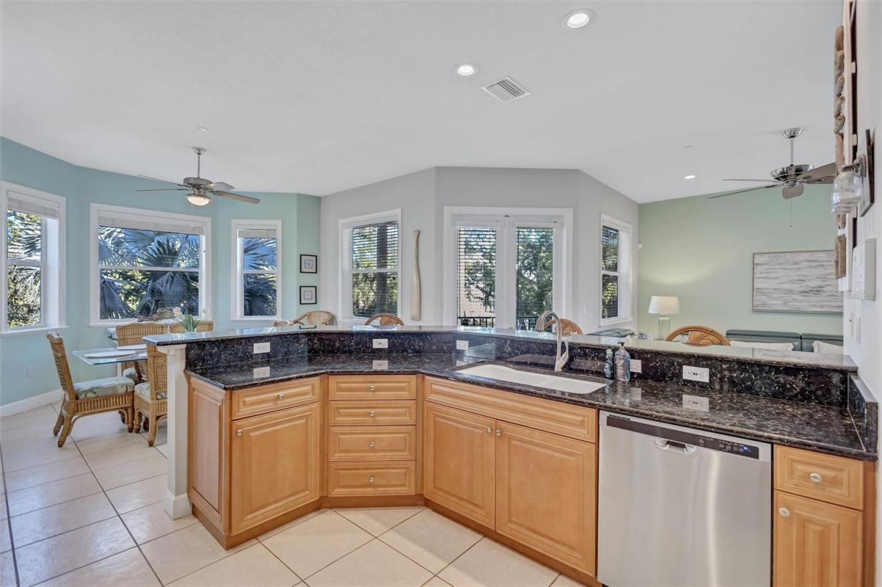 436 Canal Road, Unit A, Sarasota, FL 34242 Photo