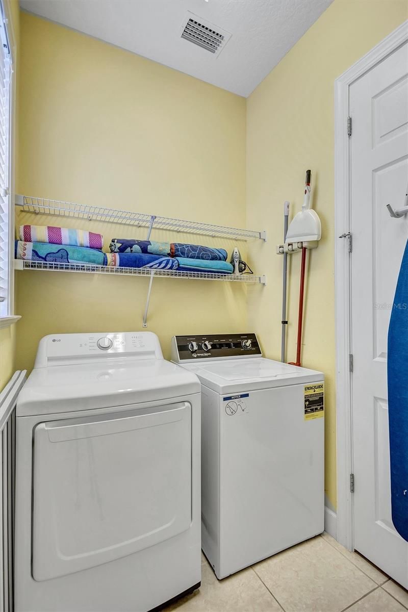 436 Canal Road, Unit A, Sarasota, FL 34242 Photo