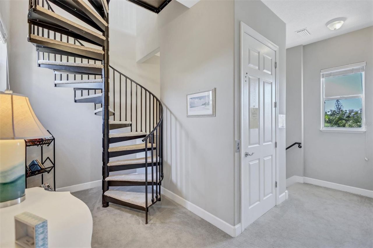 436 Canal Road, Unit A, Sarasota, FL 34242 Photo