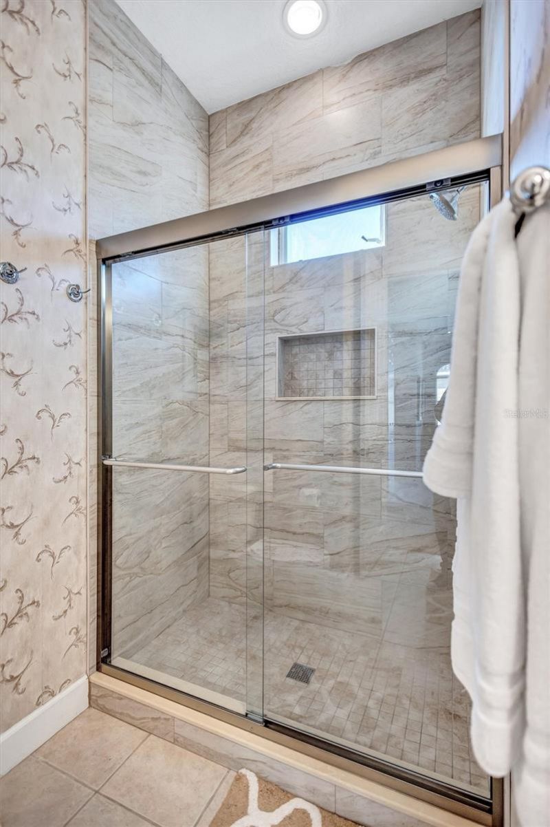 436 Canal Road, Unit A, Sarasota, FL 34242 Photo