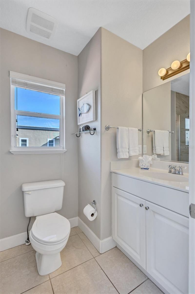 436 Canal Road, Unit A, Sarasota, FL 34242 Photo