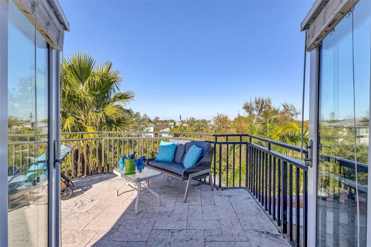 436 Canal Road, Unit A, Sarasota, FL 34242 Photo