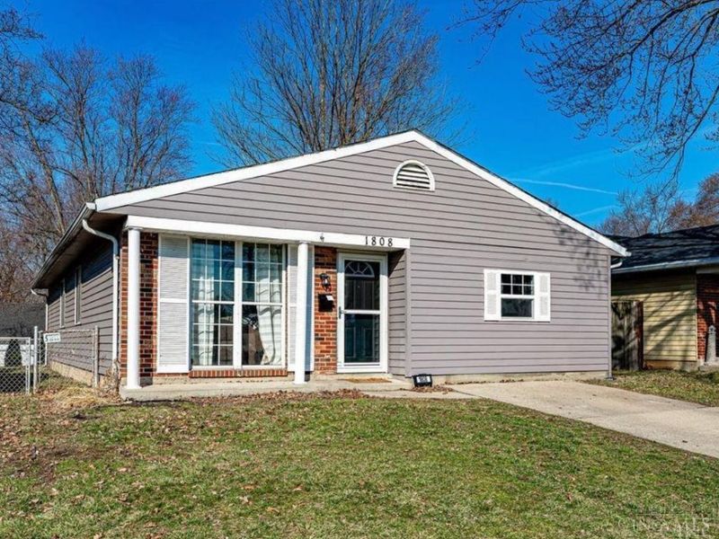 1808 Waynebrook Drive, Middletown, OH 45044 Photo 1