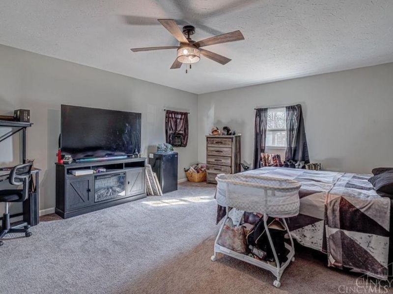 1808 Waynebrook Drive, Middletown, OH 45044 Photo 10