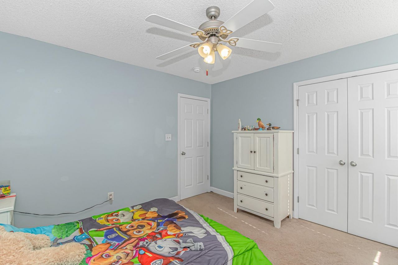 143 Clovis Circle Photo 15