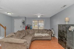 143 Clovis Circle photo 4