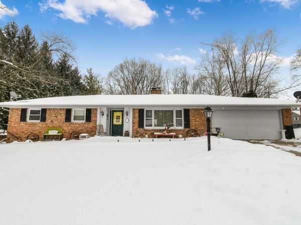 1015 Jameson Court, New Castle, IN 47362