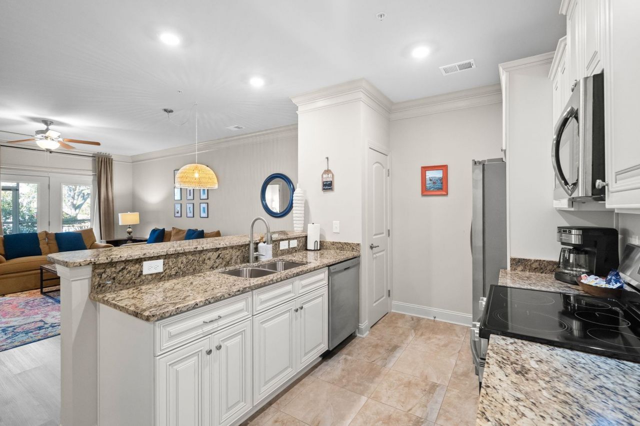 81 Delray Dr. Photo 13