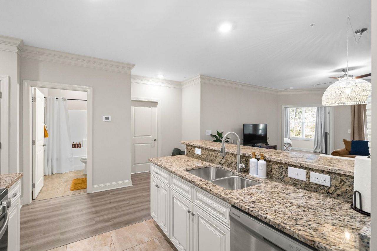 81 Delray Dr. Photo 16