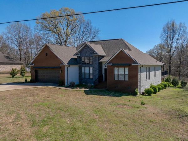5700 Harrison Street, Batesville, AR 72501