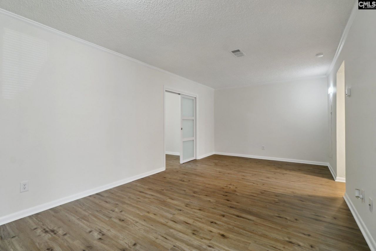 6905 Cleaton Road  Photo 10