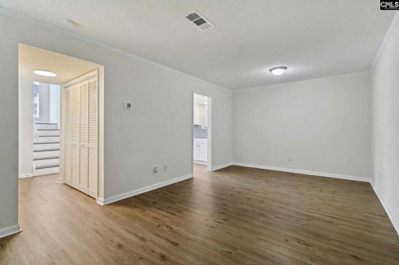 6905 Cleaton Road  Photo 12