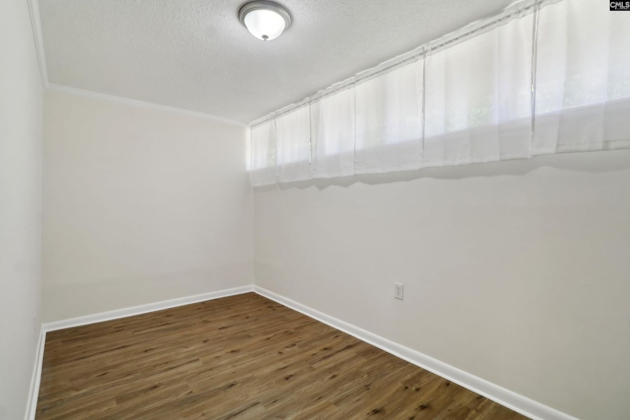 6905 Cleaton Road  Photo 15