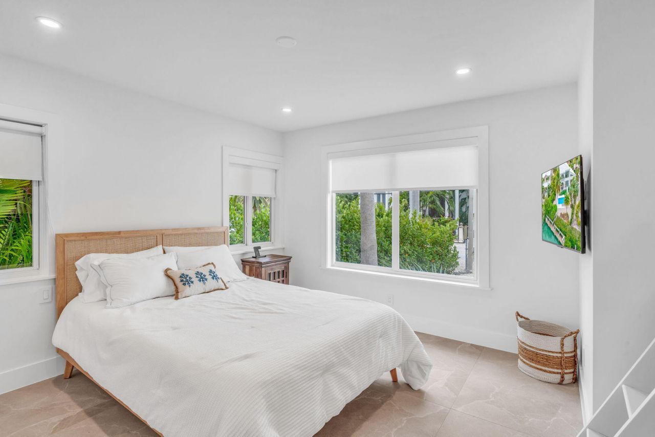 1240 Coury Drive, Key Colony, FL 33051 Photo