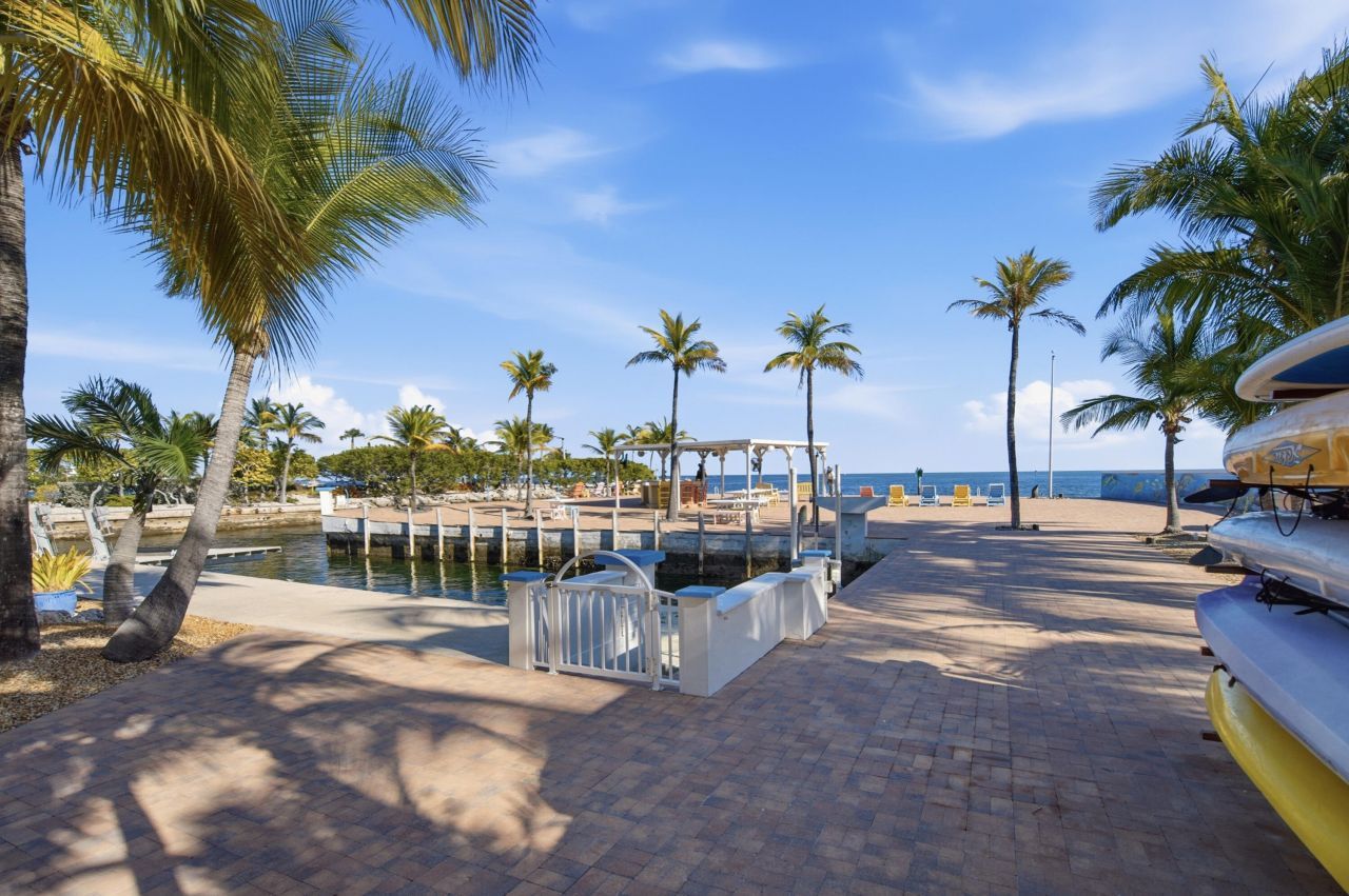 101 Oleander Circle, Key Largo, FL 33037 Photo