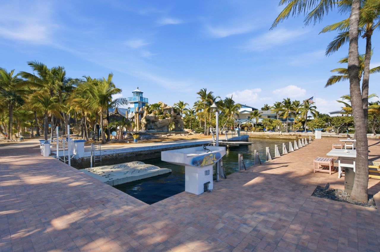 101 Oleander Circle, Key Largo, FL 33037 Photo
