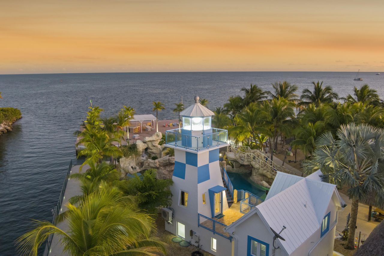 101 Oleander Circle, Key Largo, FL 33037 Photo