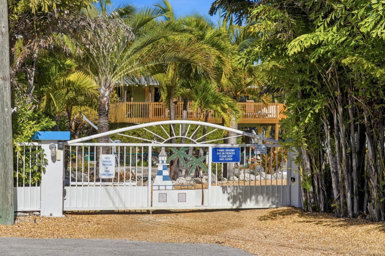 101 Oleander Circle, Key Largo, FL 33037 Photo