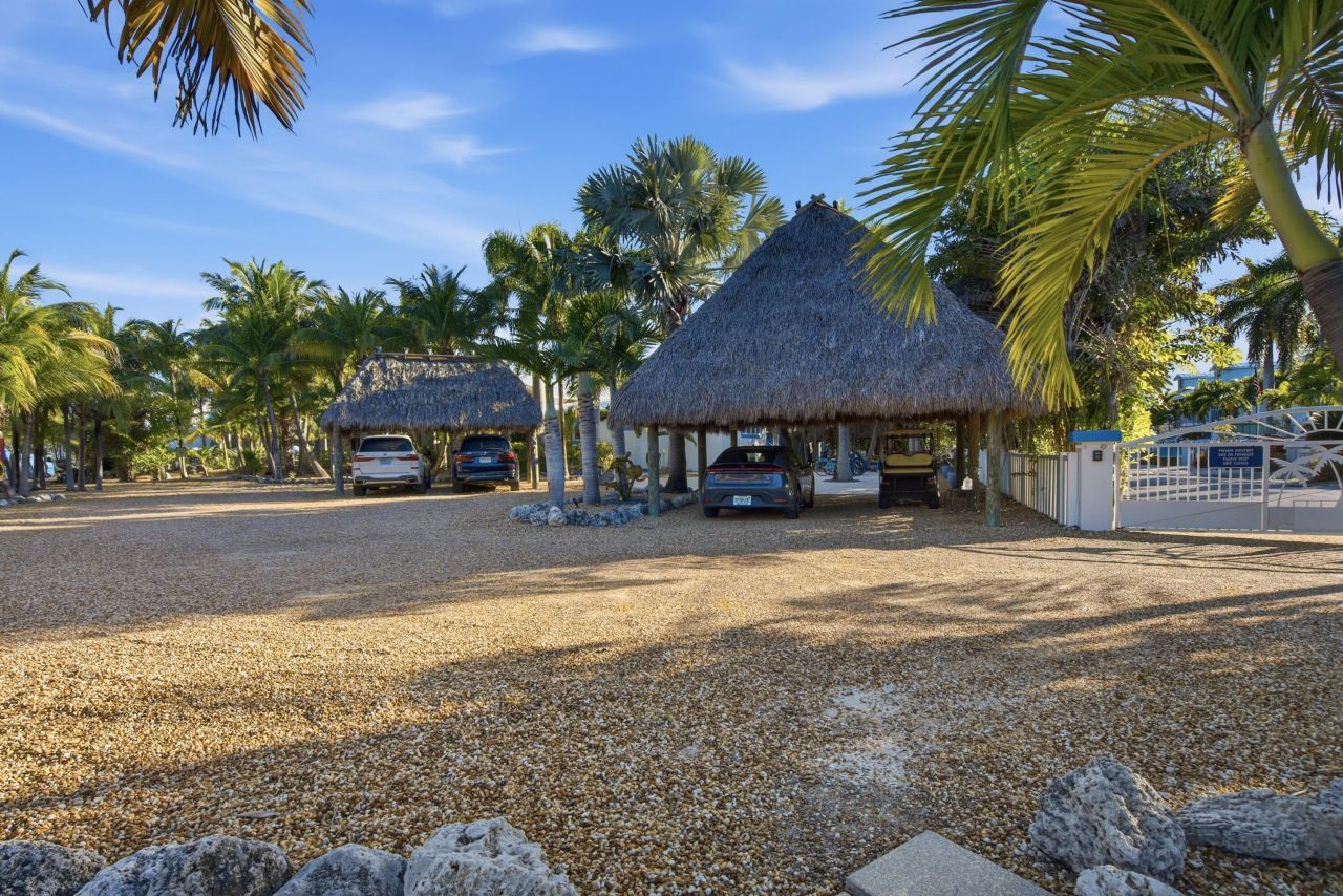 101 Oleander Circle, Key Largo, FL 33037 Photo