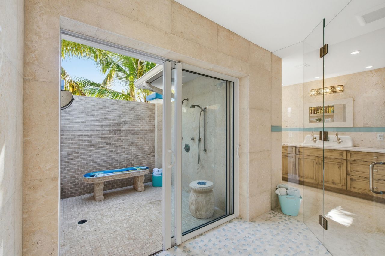 101 Oleander Circle, Key Largo, FL 33037 Photo