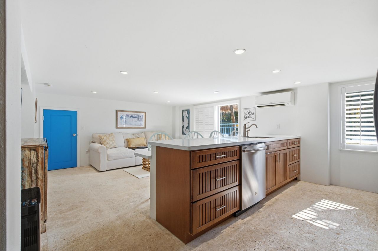 101 Oleander Circle, Key Largo, FL 33037 Photo