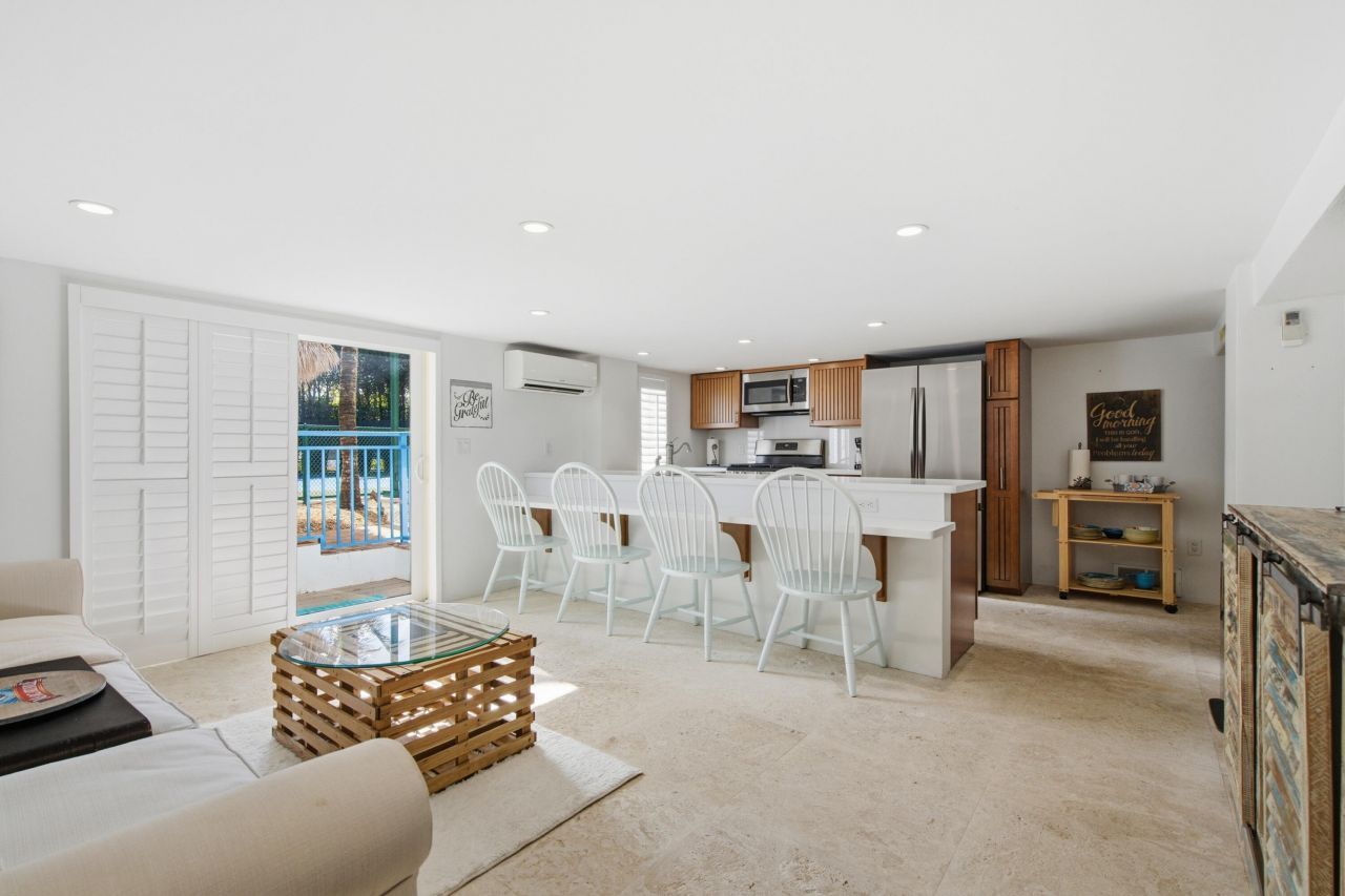 101 Oleander Circle, Key Largo, FL 33037 Photo