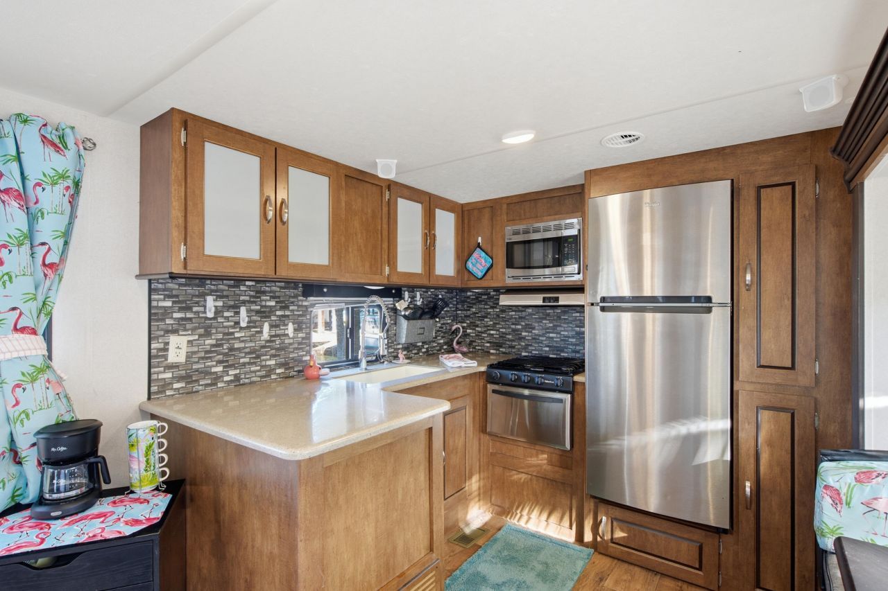 101 Oleander Circle, Key Largo, FL 33037 Photo