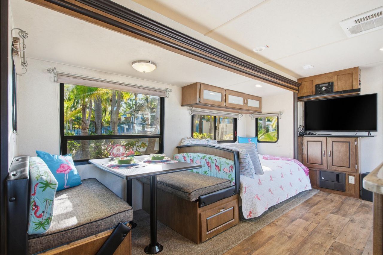 101 Oleander Circle, Key Largo, FL 33037 Photo