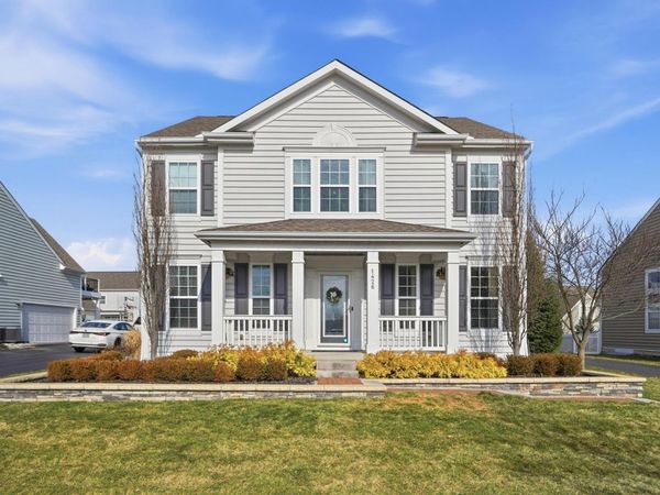 1426 Scotsman Drive, Grove City, OH 43123