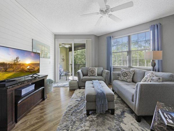 2005 Mariposa Vista Ln, Unit 3-305, St Augustine, FL 32084