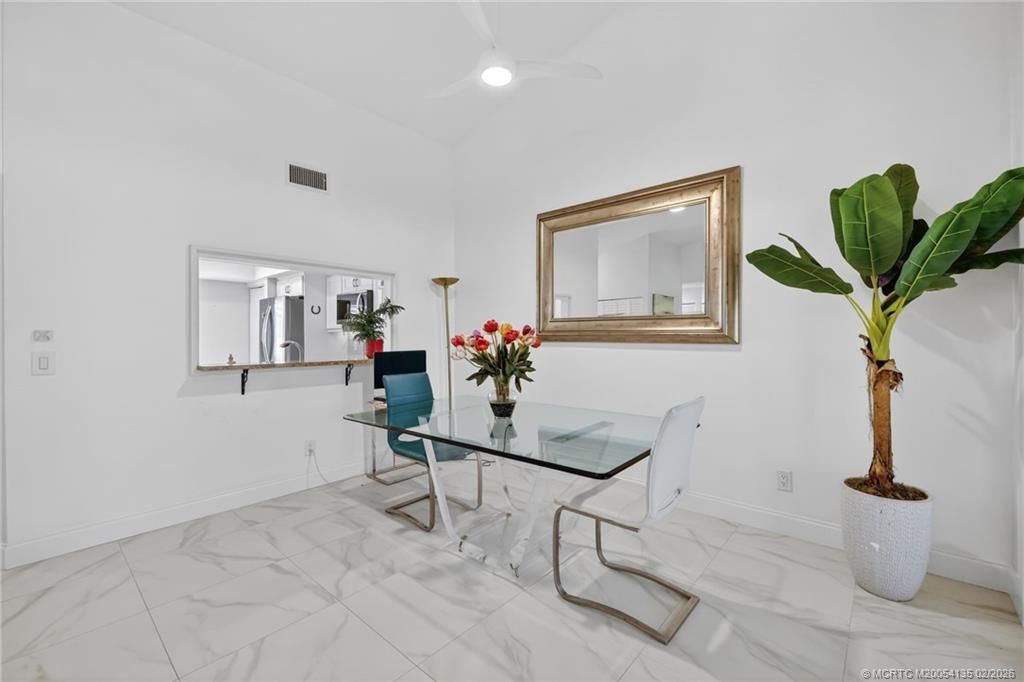 6433 SE Brandywine Court, Unit 219, Stuart, FL 34997 Photo