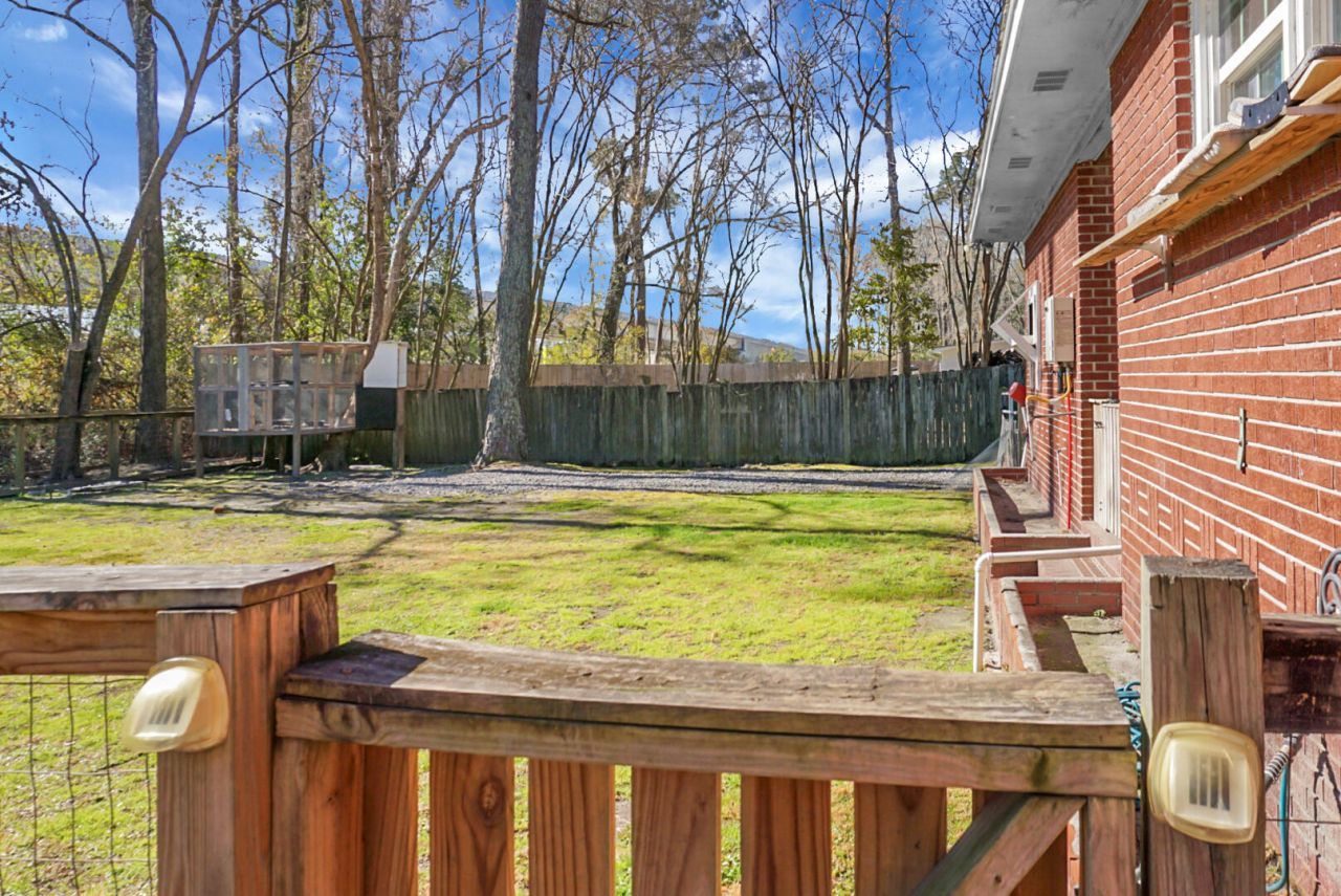 104 Garden Hill Road Photo 23