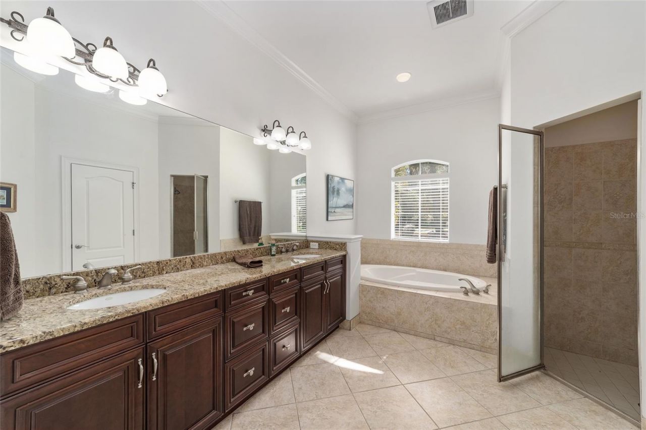 8486 NW 64th Lane, Gainesville, FL 32653 Photo